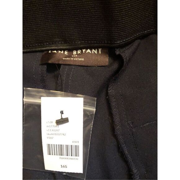 Lane Bryant navy Perfect Drape Pant size 16S NWT - Picture 3 of 5